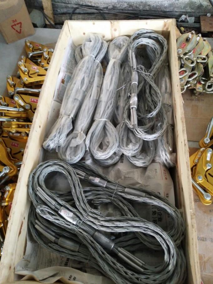 8 - 80kn定格負荷の地下ケーブルはコンダクターを引っ張るワイヤー ロープに用具を使います